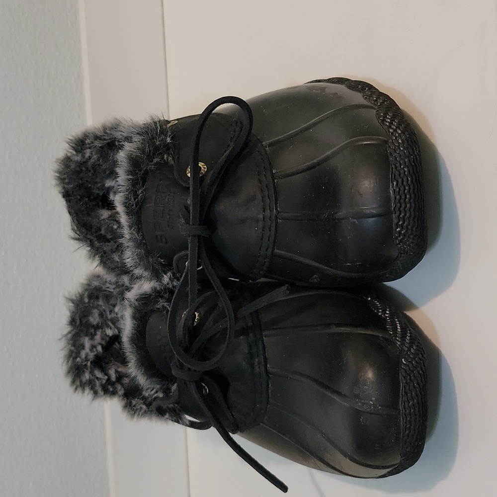 Sperry SaltWater Eye Duck Boots Size 6 1/2